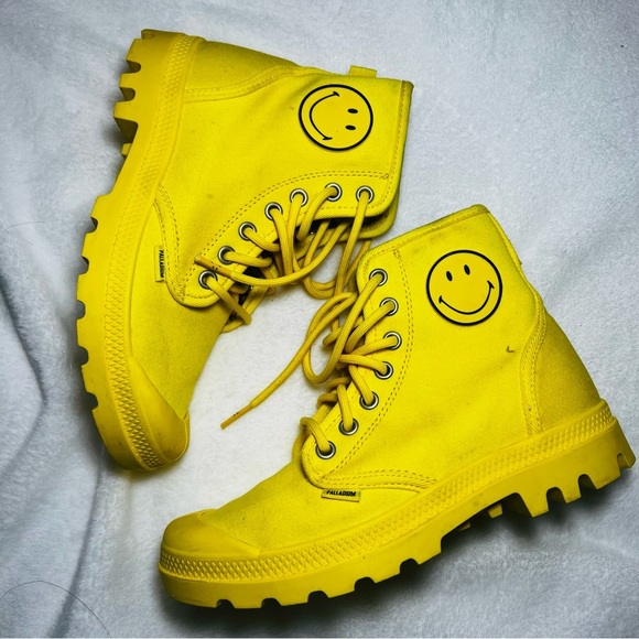 PALLADIUM PAMPA SMILEY FEST BAG BLAZING YELLOW - 5.5 - Picture 2 of 16